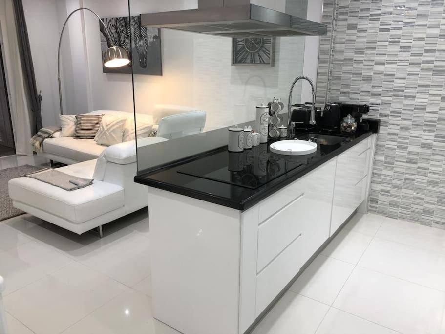 Apartamento Con Impresionantes Vistas Y Piscina アデヘ エクステリア 写真