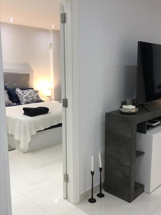 Apartamento Con Impresionantes Vistas Y Piscina アデヘ エクステリア 写真